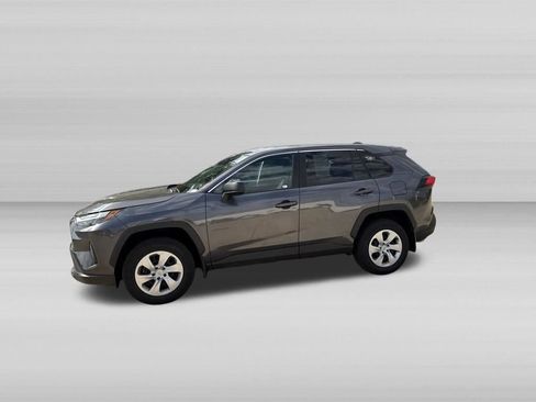 Used 2023 Toyota RAV4 LE AWD/4WD image 11