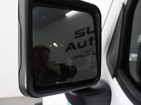 Used 2019 Jeep Wrangler Unlimited Sahara AWD/4WD image 36