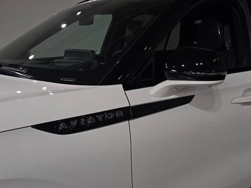 New 2026 Lincoln Aviator Black Label w/ Jet Appearance Package image 14