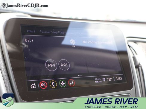 Used 2025 Chevrolet Malibu LT image 32