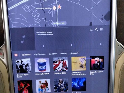 Used 2017 Tesla Model X P100D image 18