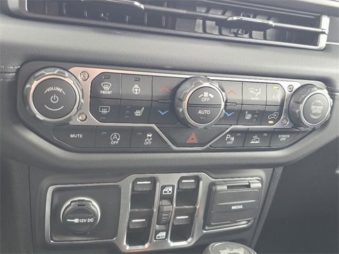 New 2025 Jeep Wrangler Sahara image 11