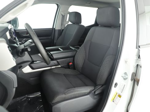 Used 2022 Toyota Tundra SR5 image 10