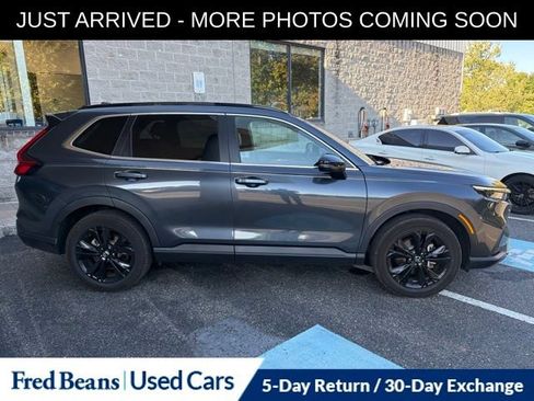 Used 2025 Honda CR-V Sport Touring image 9