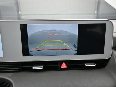 Used 2024 Hyundai Ioniq 5 SE RWD image 30