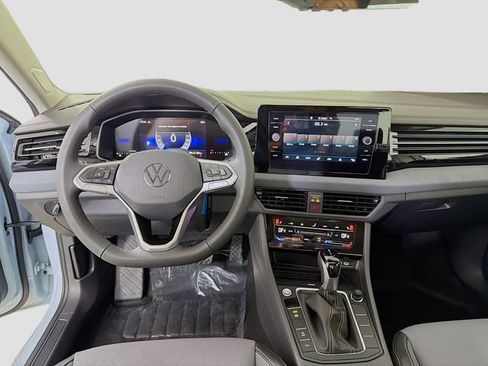 New 2026 Volkswagen Jetta SE FWD image 23
