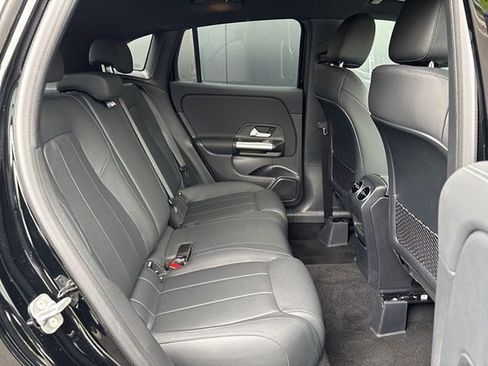 Certified 2025 Mercedes-Benz GLA 250 4MATIC image 26