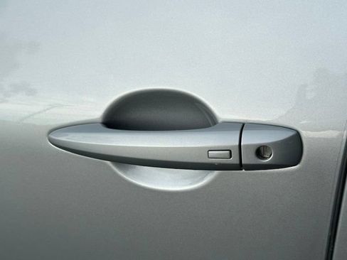 Certified 2023 Nissan Rogue SV AWD/4WD image 12