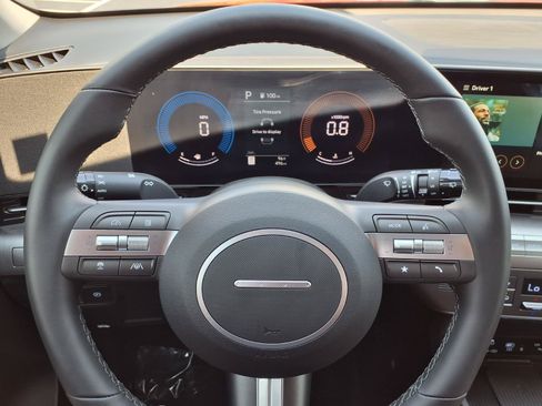 Used 2026 Hyundai Kona SEL Sport FWD image 11