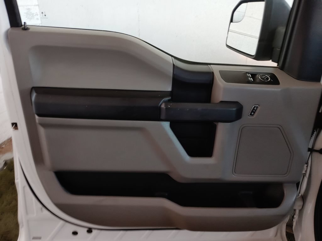 Used 2019 Ford F150 XL w/ Equipment Group 101A Mid RWD image 17
