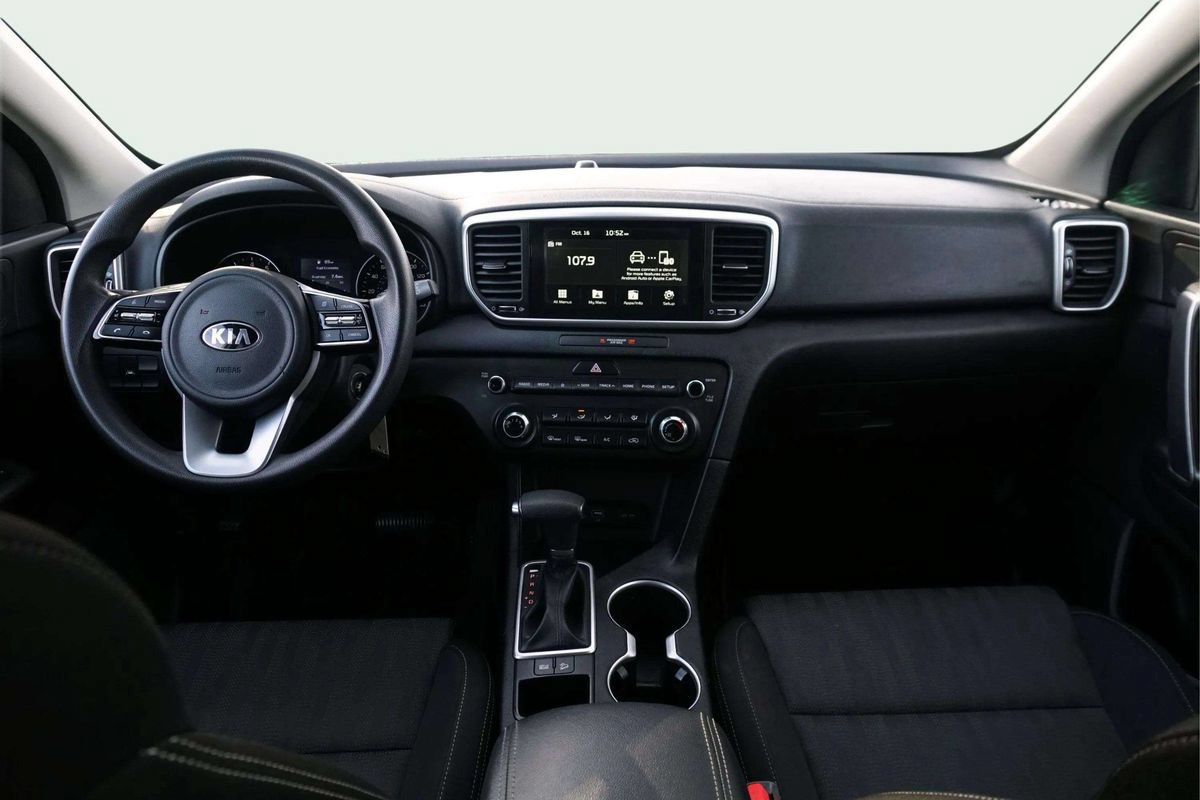 Used 2021 Kia Sportage LX FWD image 17