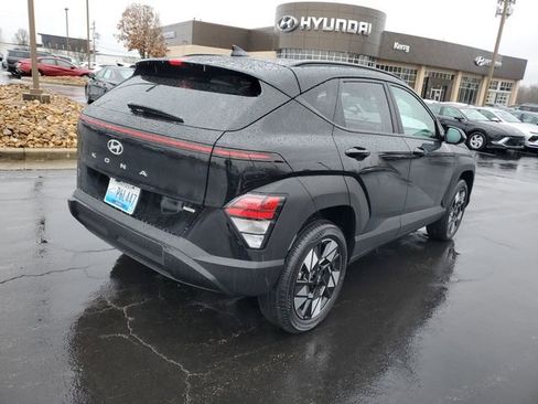 Used 2025 Hyundai Kona SEL image 7