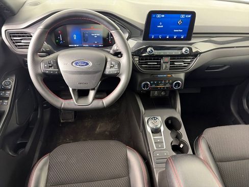 Certified 2025 Ford Escape ST-Line Select image 14
