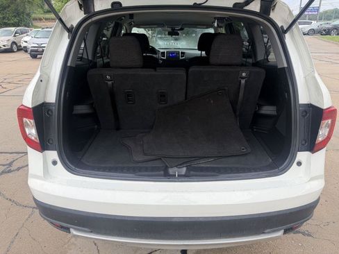 Used 2019 Honda Pilot LX image 8