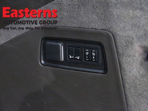 Used 2022 Cadillac Escalade ESV Sport w/ Touring Package image 29