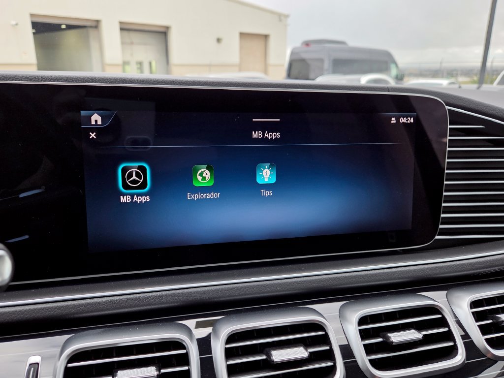 Used 2026 Mercedes-Benz GLS 450 4MATIC image 26