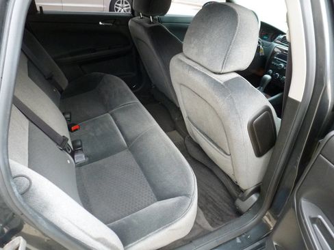 Used 2014 Chevrolet Impala Limited LS image 12