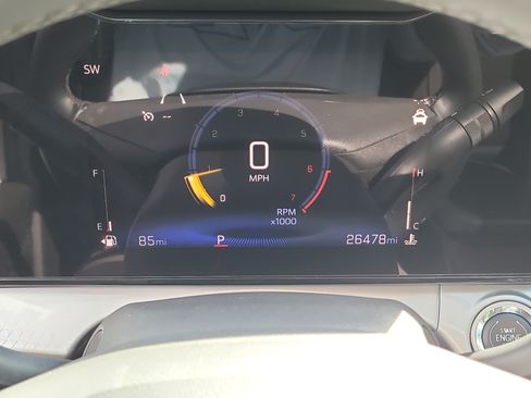 Used 2025 Chevrolet Trax LT w/ Driver Confidence Package FWD image 32