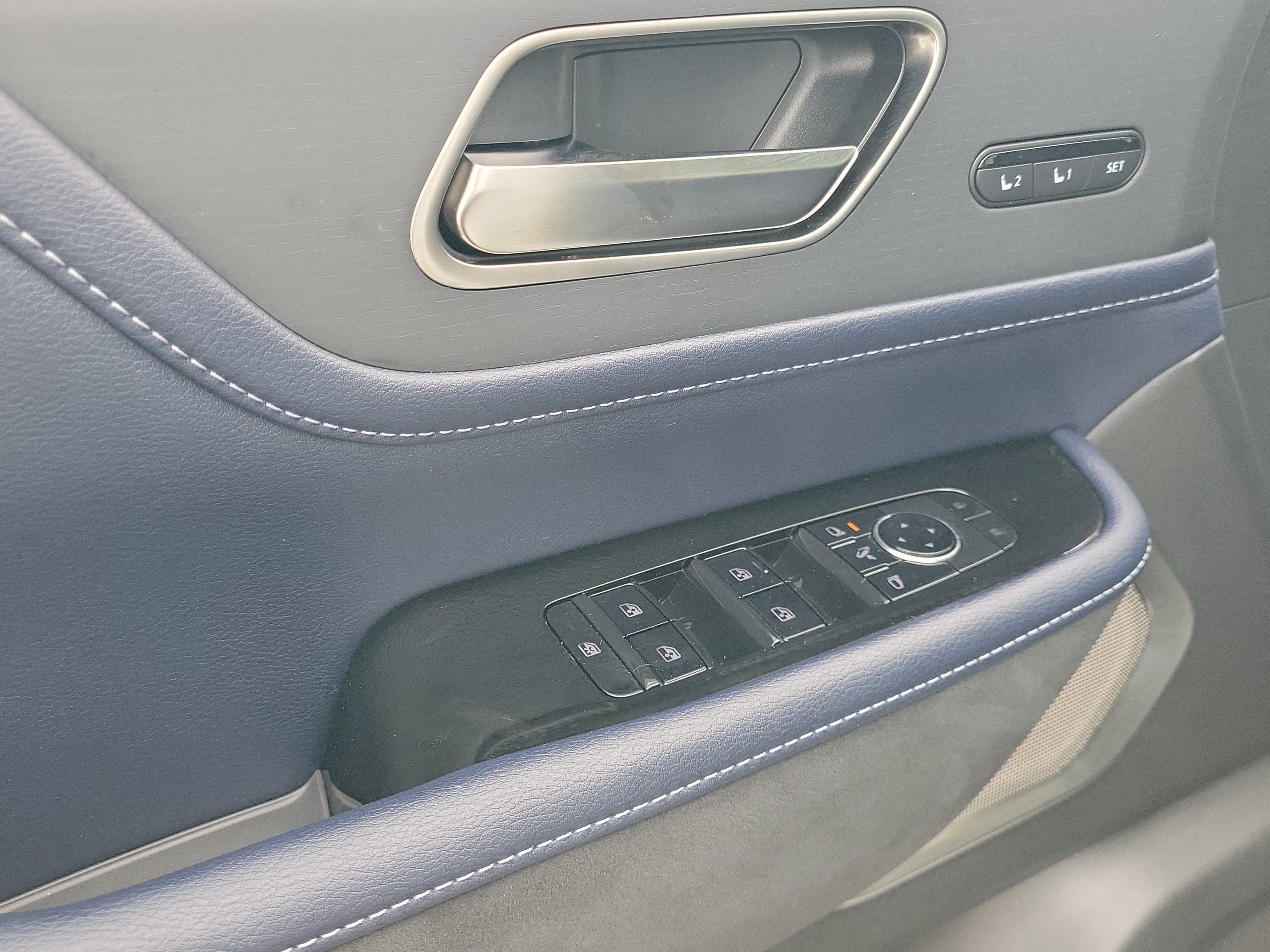 New 2026 INFINITI QX80 4WD image 21