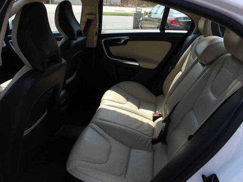 Used 2013 Volvo S60 T6 AWD/4WD image 29