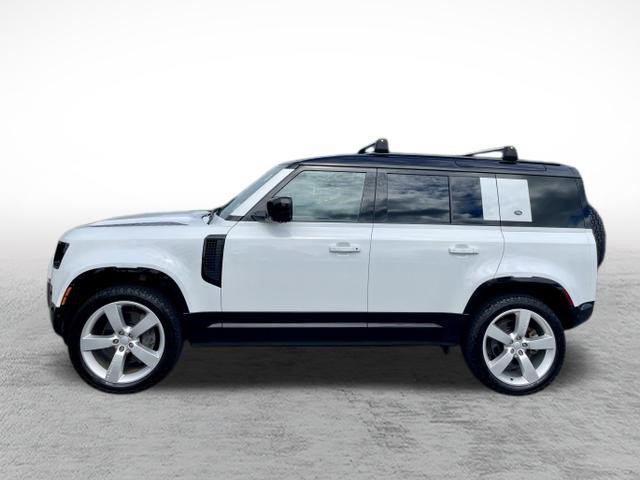 Used 2022 Land Rover Defender 110 X-Dynamic HSE AWD/4WD image 8