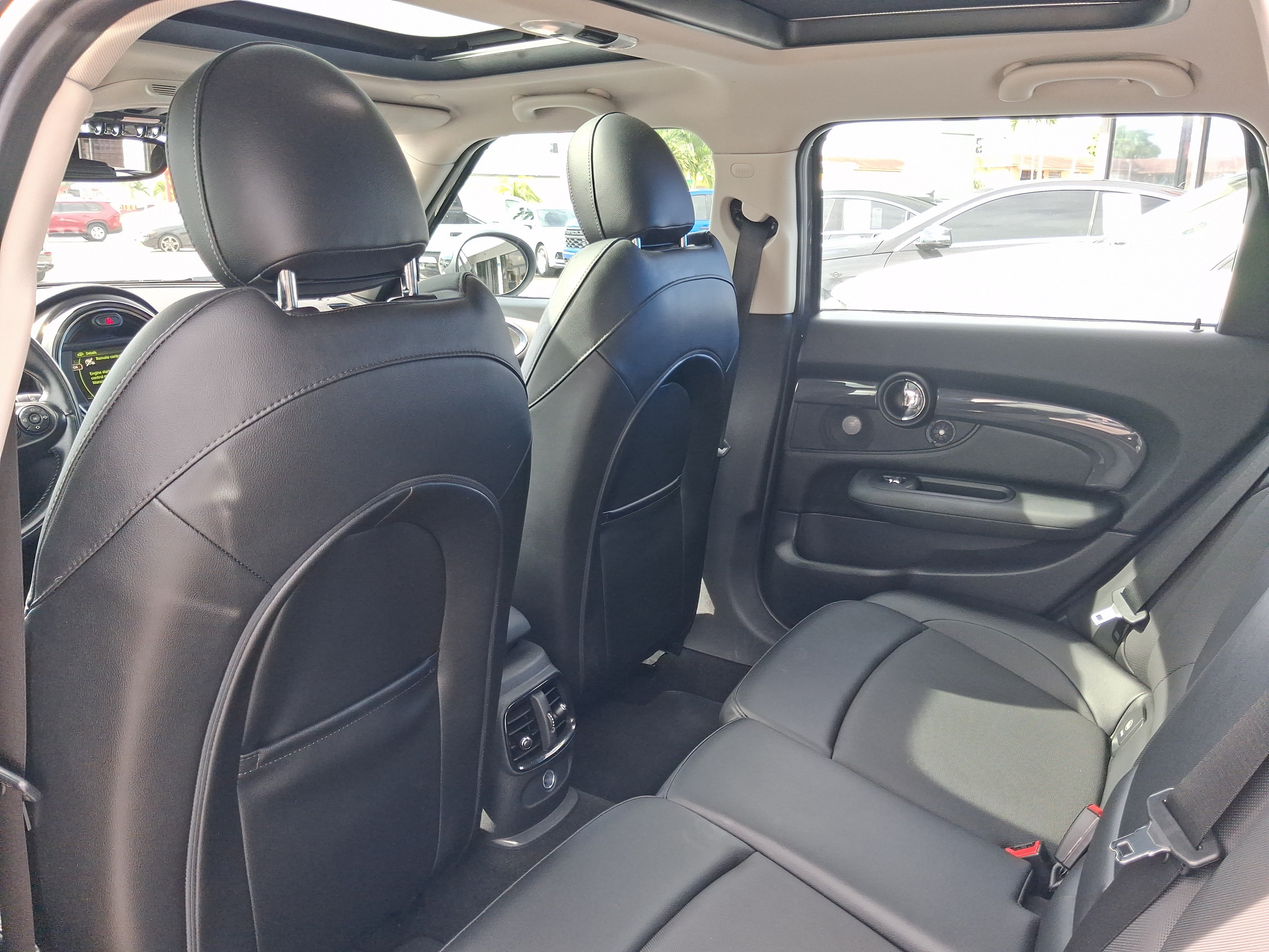 Used 2017 MINI Cooper Clubman S AWD/4WD image 22