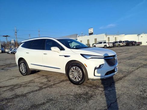 Used 2024 Buick Enclave Premium image 5