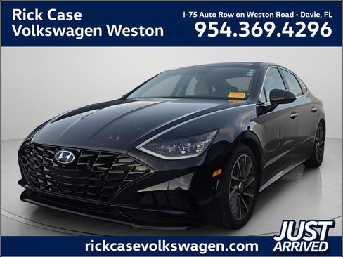 Used 2022 Hyundai Sonata Limited FWD image 1