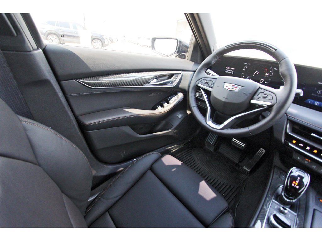 New 2026 Cadillac CT5 Sport w/ Technology Package AWD/4WD image 8
