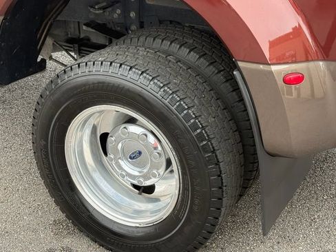 Used 2017 Ford F350 Lariat AWD/4WD image 26