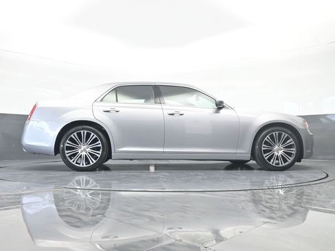 Used 2014 Chrysler 300 S image 58