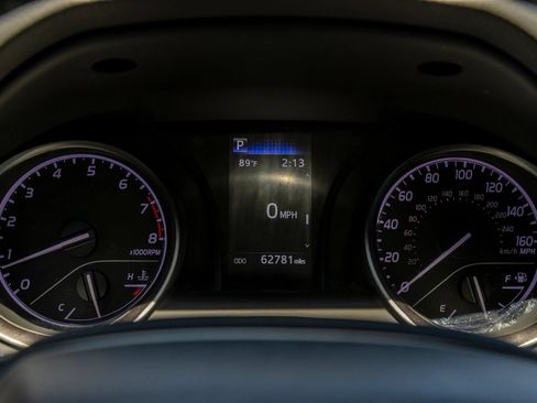 Used 2024 Toyota Camry SE FWD image 15