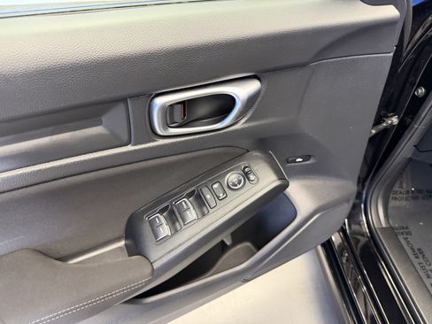 Used 2023 Honda Civic Sport image 10