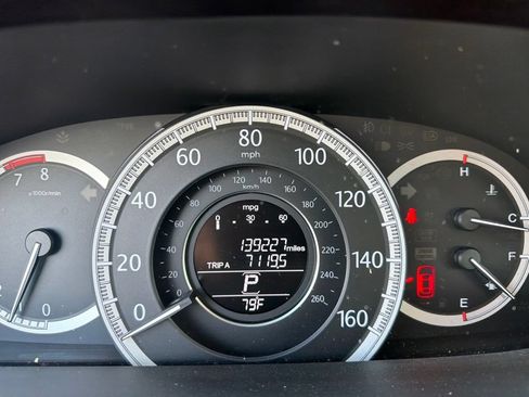 Used 2015 Honda Accord EX image 22