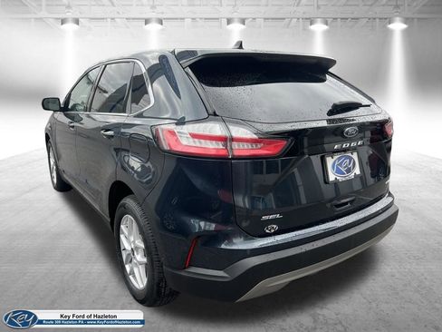 Used 2023 Ford Edge SEL AWD/4WD image 5