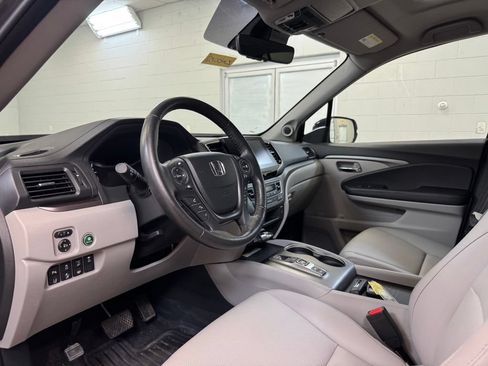 Used 2023 Honda Ridgeline RTL-E image 15