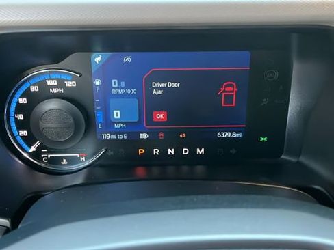 Used 2024 Ford Bronco Wildtrak image 6