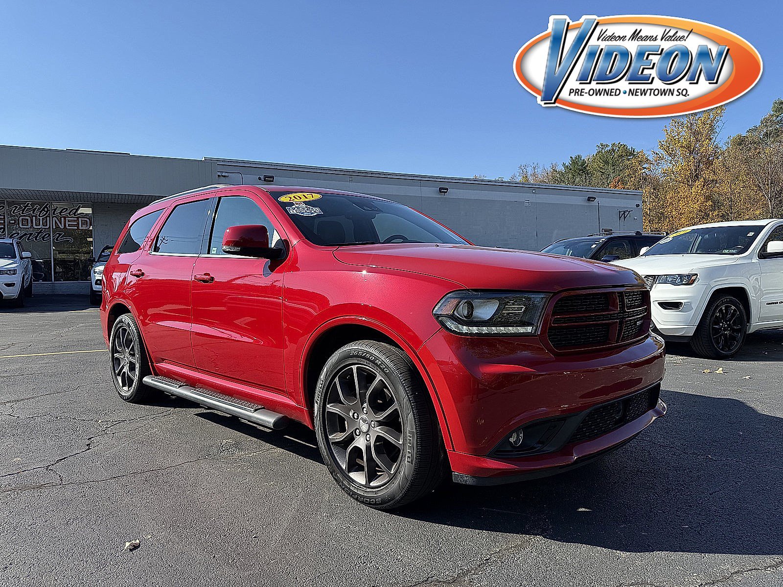 Used 2017 Dodge Durango R/T w/ Technology Group AWD/4WD image 1