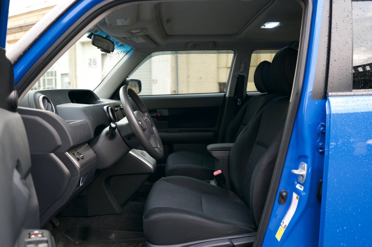 Used 2011 Scion xB Release Series 8.0 FWD image 34