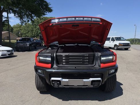 Used 2025 GMC Hummer EV 3X w/ LPO, Dark Essentials Package AWD/4WD image 39