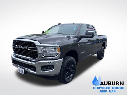 Used 2024 RAM 2500 Big Horn w/ Off Road Package AWD/4WD image 3