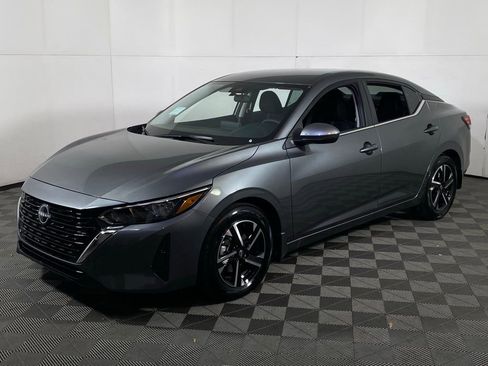 New 2025 Nissan Sentra SV image 3