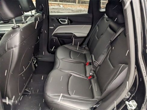 New 2025 Jeep Compass Limited w/ Sun & Sound Group image 10