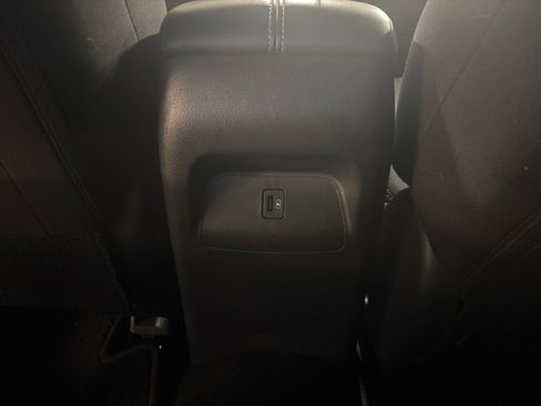 Used 2023 Nissan Sentra SV image 23