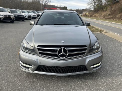 Used 2014 Mercedes-Benz C 250 Sedan image 9