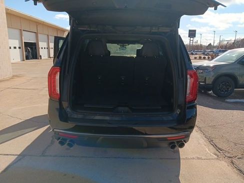 Used 2023 GMC Yukon Denali Ultimate image 40