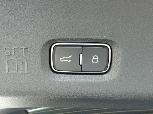 New 2026 Lincoln Navigator L Reserve AWD/4WD image 15