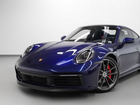 Used 2024 Porsche 911 Carrera 4S image 7