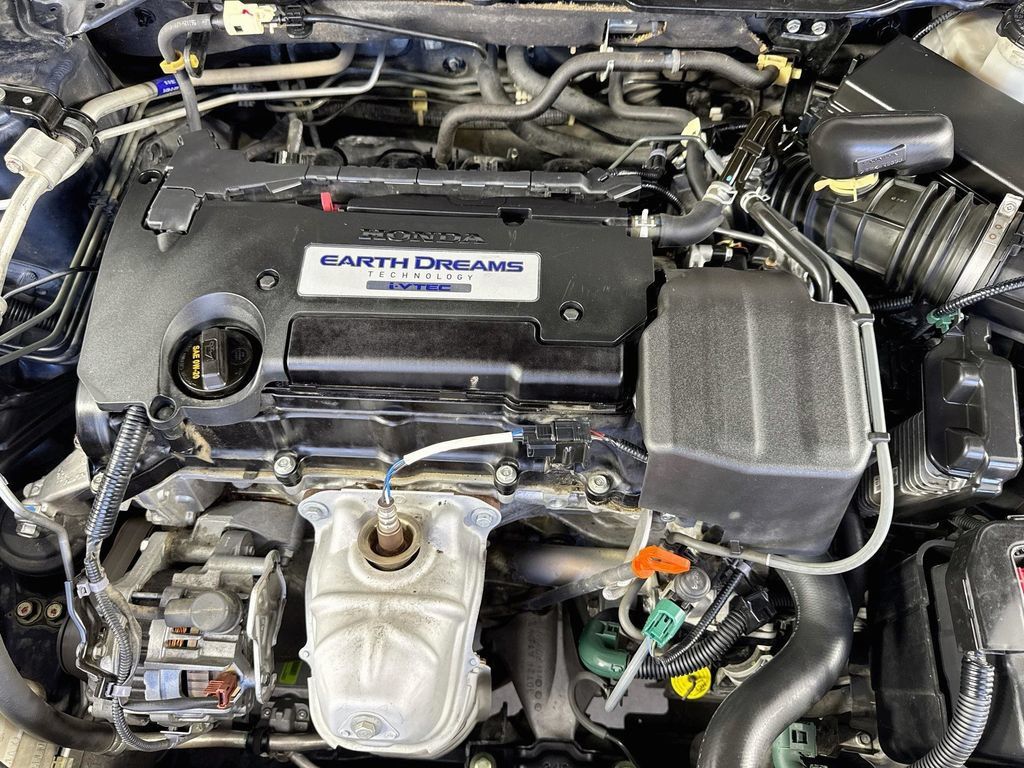 Used 2015 Honda Accord LX image 35