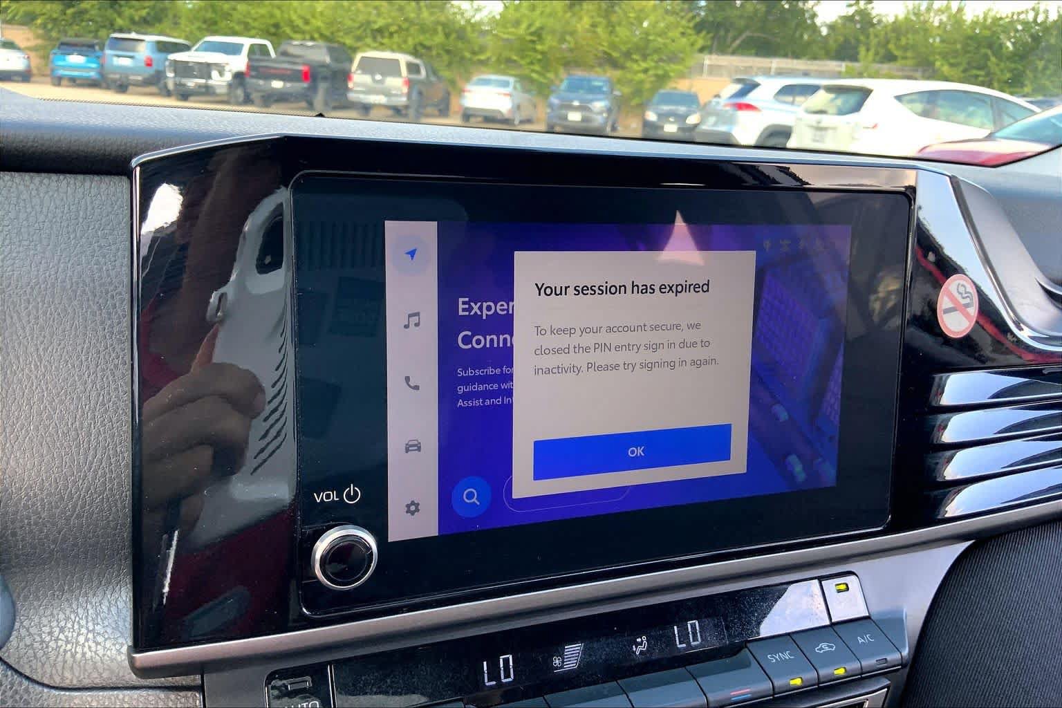 Used 2025 Toyota Camry LE FWD image 31